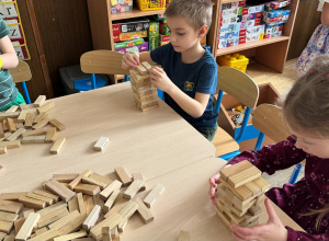 Warsztaty domino wg pomysłu chłopców z naszej grupy