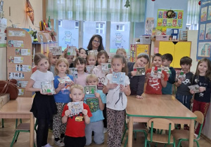 Zdjęcie przedstawia warsztaty kartek swiatecznych